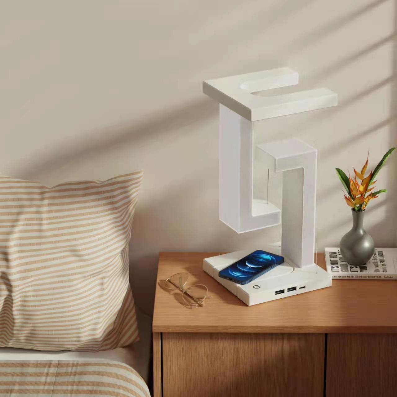 Creative Smartphone Wireless Charging Suspension Table Lamp Balance Lamp Floating For Home Bedroom - Glow Home